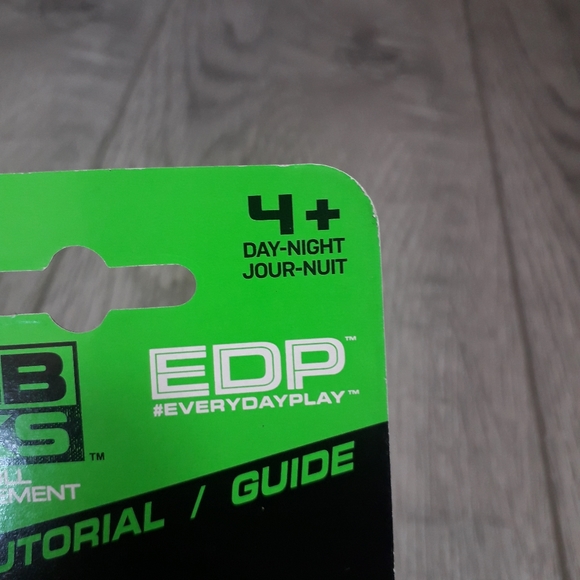 Thumb chucks | Toy Skill play by Zing - Picture 7 of 11